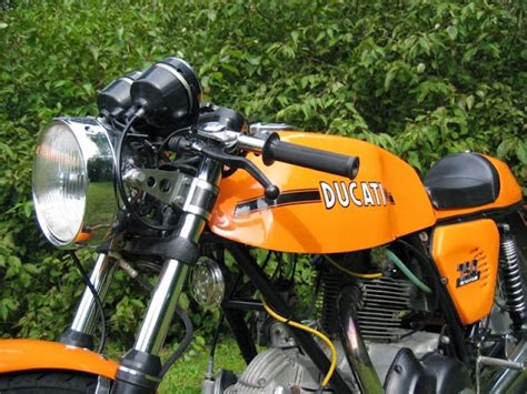 Musings Of A Motorcycle Aficionado Ducati 750 Bevel