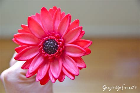 Gumpaste Flowers — Birthday Cakes | Gum paste flowers, Sugar flowers, Icing flowers