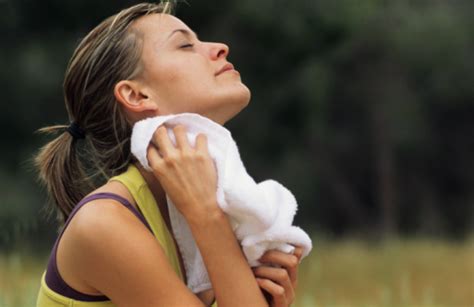 tips to reduce facial sweating