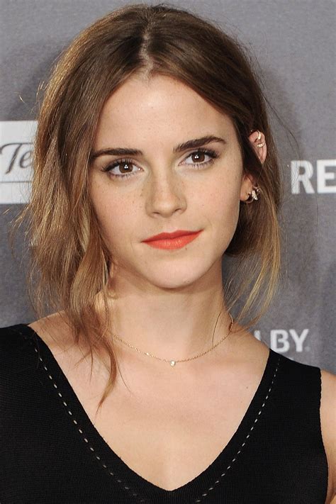 Emma Watsons Best Hair Moments Of All Time Layered Haircuts