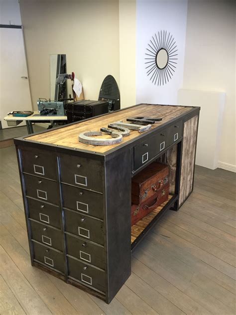 We did not find results for: Comptoir de magasin, rangement, dressing , agencement ...