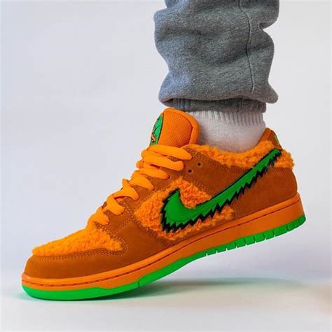 Grateful Dead Nike Sb Dunk Bear Orange Green Cj5378 800