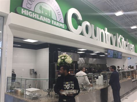 Highland Farms opens new store in Vaughan - CFIG :: Canadian Federation ...