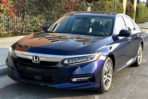 2020 Honda Accord Hybrid Top Luxury And Mpg In A Elegant Package A