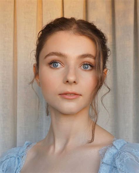 Thomasin Mckenzie Sexy Nonnude Collection 27 Photos The Fappening