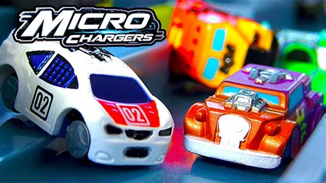 Micro Chargers Pro Racing Pit Stop Track Amazing Racing Cars Playset