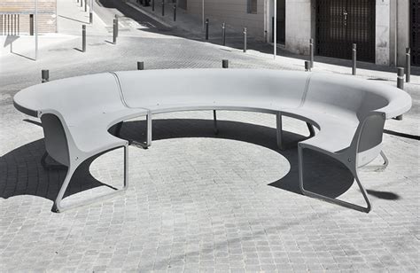 Urban Backless Bench Concret Curvo For Cities Escofet