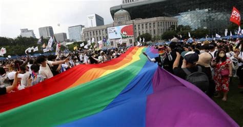 Same Sex Partners Rights Recognised In South Korea In Landmark Court