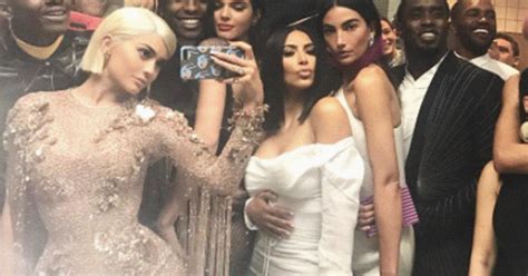 Kylie Jenner Met Gala Bathroom Selfie Celebrities