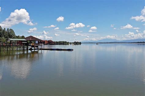 Guests can surf the web using the complimentary wireless internet access. Bukit Merah Laketown Resort