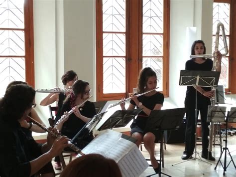 La Casa Botines Acoge Un Concierto De La Orquesta De Flautas De León