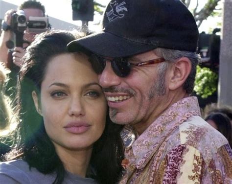 Laura Dern Recalls How Fianc Secretly Left Her For Angelina Jolie