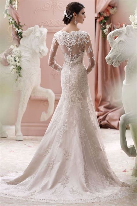 43 Gorgeous Tattoo Effect Wedding Dresses For Beautiful Bride