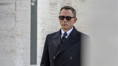 Wer wird der nächste james bond? "James Bond": Was der neue "Spectre"-Trailer alles verrät