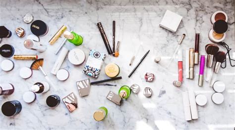 How To Transition To Natural Beauty Products Mindbodygreen