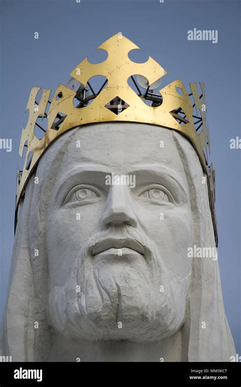 Pomnik Chrystusa Krola Monument Of Christ The King In Swiebodzin