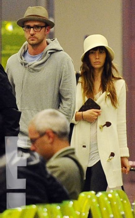 Jessica Biel And Justin Timberlake Step Out As Newlyweds—see The First Photo E News