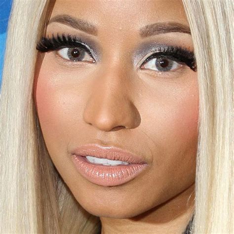Nicki Minaj Makeup Charcoal Eyeshadow Silver Eyeshadow And Nude