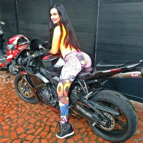 Girls On Motorcycles Pics And Comments Page 892 Triumph Forum