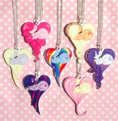 Rarity's wedding dress designer is an excellent my little pony game that you can play on numuki for free. My Little Pony Friendship is Magic necklaces Pinkie Pie ...