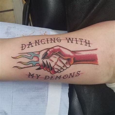 Dont forget to rate and comment this tatto!! Cool Chester Bennington Tattoos Tribute | Hadasse