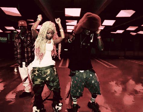 Nicki Minaj Twerking On Lil Wayne