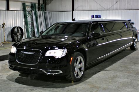 New 2023 Chrysler 300 For Sale In Springfield Mo Ws 15665 We Sell Limos