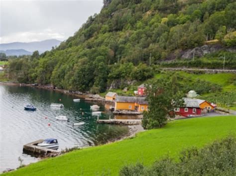 23 ノルウェーのフィヨルド観光ノールハイムスン村への旅 ノルウェー All About
