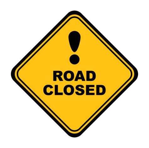 2800 Road Closed Sign Stock Photos Pictures And Royalty Free Images