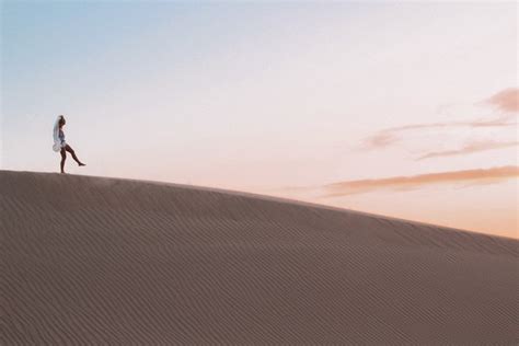 5184x3456 Dance Beach Sand Dune Female Dune Sunset Sand Sunrise