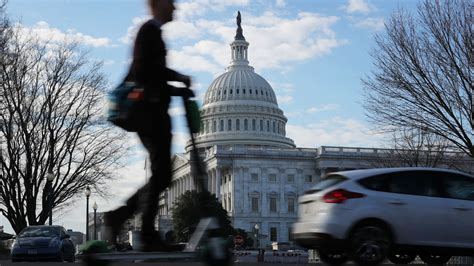 congress votes to pass spending bill and avoid government shutdown