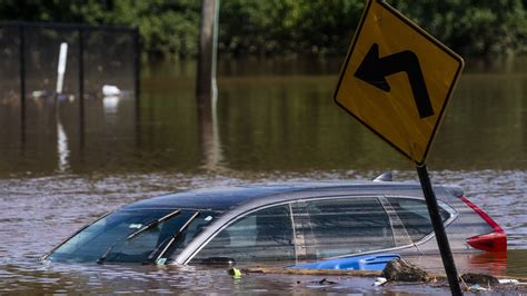 Beware Of Flood Damaged Vehicles Warns New York State Dmv