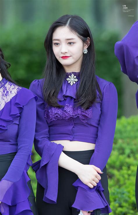 pristin kyulkyung kpop outfits korea girls pristin kyulkyung