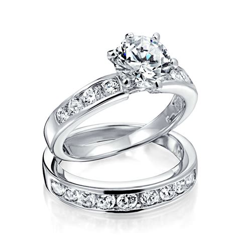 Though due to personal choices or latest fashion trends the lines between wedding ring and engagement ring often get blurred however. What Is The Difference Between Engagement Rings And ...