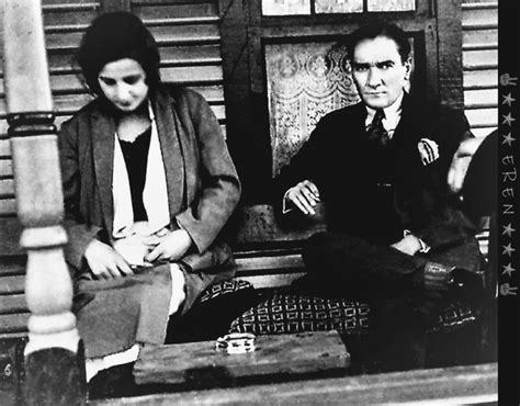 Yasemin Dereli adlı kullanıcının Atatürk Fotoğraf Arşivi panosundaki