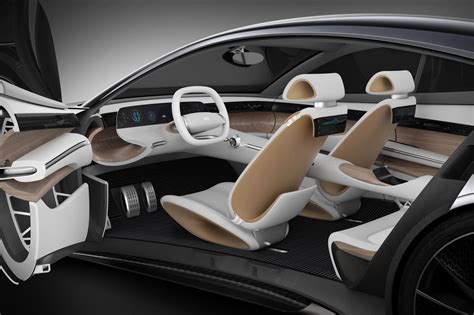 Hyundai Previews Le Fil Rouge Concept Car Car Magazine