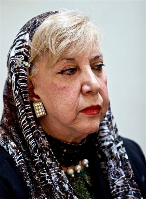 Simin Behbahani Outspoken Iranian Poet Dies At 87 The New York Times