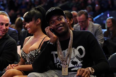 Meek mill is a philadelphia born rapper who has a net worth is $9 million. Meek Mill's Car: A Range Rover From Rick Ross | Celebrity ...