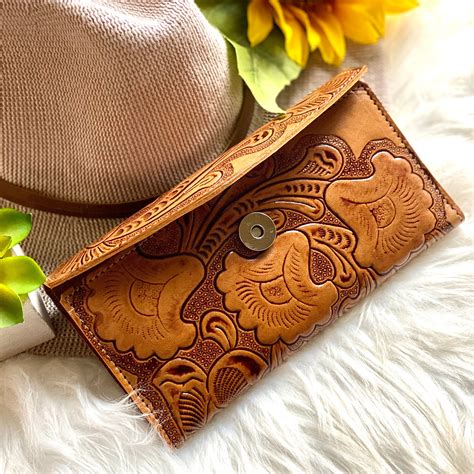 Boho Leather Womens Wallets Engraved Wallet T For Mom