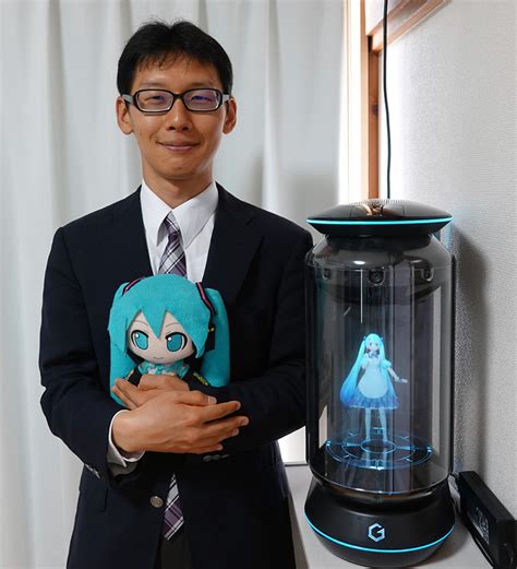 35 Year Old Japanese Man Planning To Marry Virtual Character Hatsune Miku