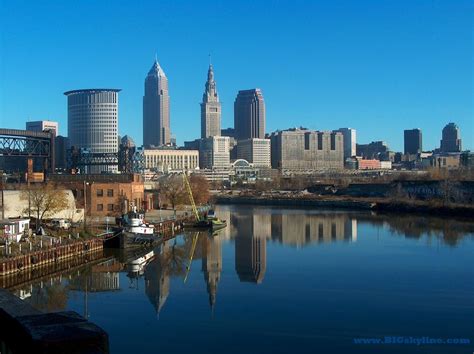 Cleveland Ohio City Skyline Pic In Usa