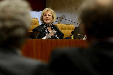 O depoimento estava marcado para hoje (10). Rosa Weber vota contra reeleição dos presidentes da Câmara ...