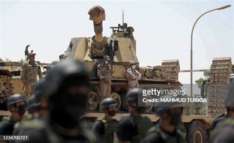 Libyan Army Photos And Premium High Res Pictures Getty Images