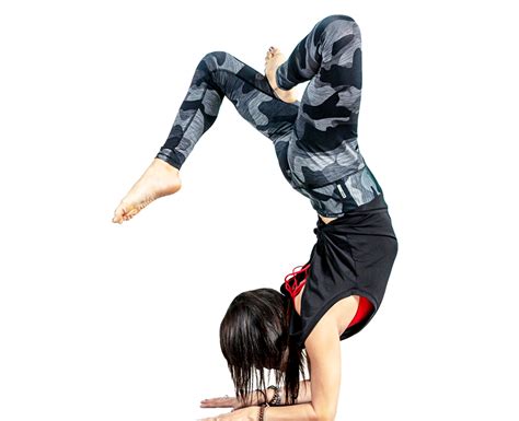 Saori Funawatari Move Your Frame Yoga Instructor