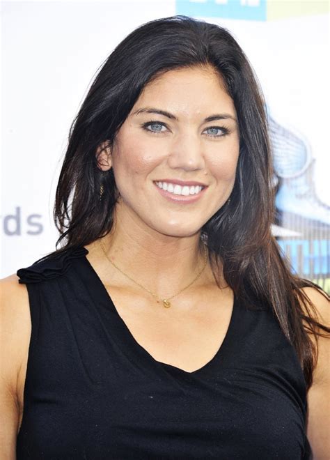 Hope Solo Picture 23 - The DoSomething.org and VH1's 2012 Do Something ...