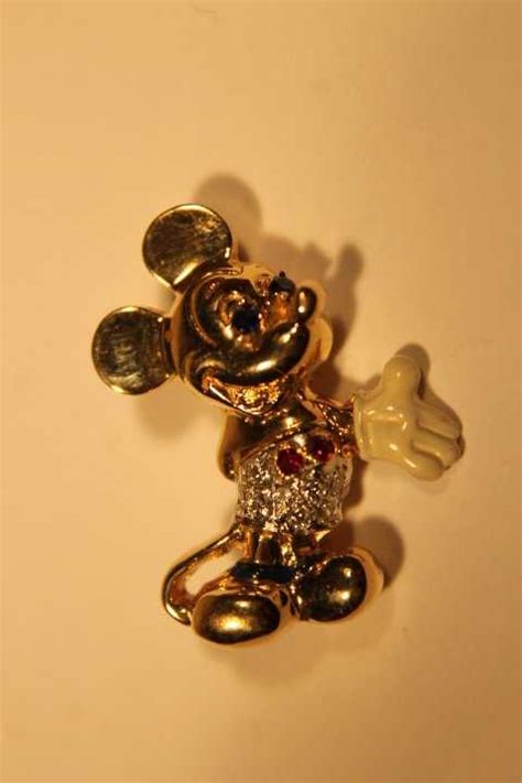disney mickey mouse 14kt gold brooch pin