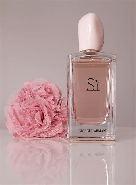 Si Eau De Toilette Giorgio Armani Perfume A Fragrance For Women 2015