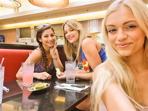 Alex Grey On Twitter Hotties 🔥 Ninanorth19 Kennajames21 Lunchdates