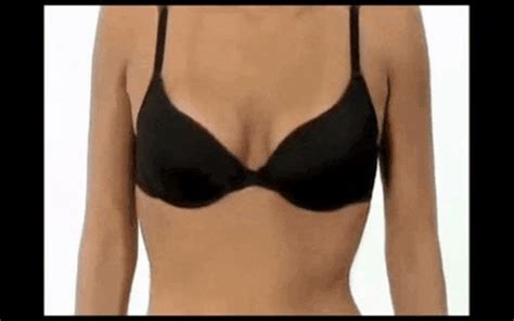 Things All Women With Small Boobs Understand