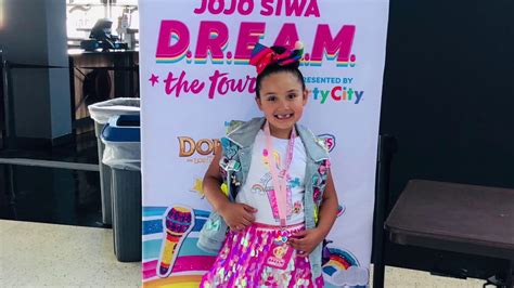Jojo Siwa Dream The Tour Part 2 Youtube